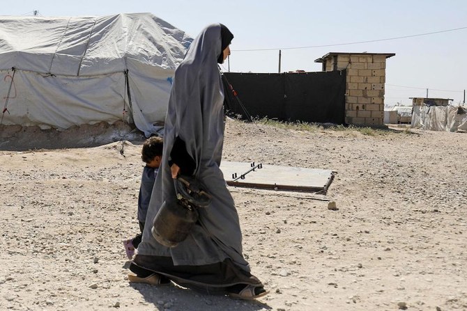 There are more than 10,000 foreign women and children in Daesh camps in northeast Syria. There are a further 60,000 from Iraq and Syria. (HRW/File Photo)
