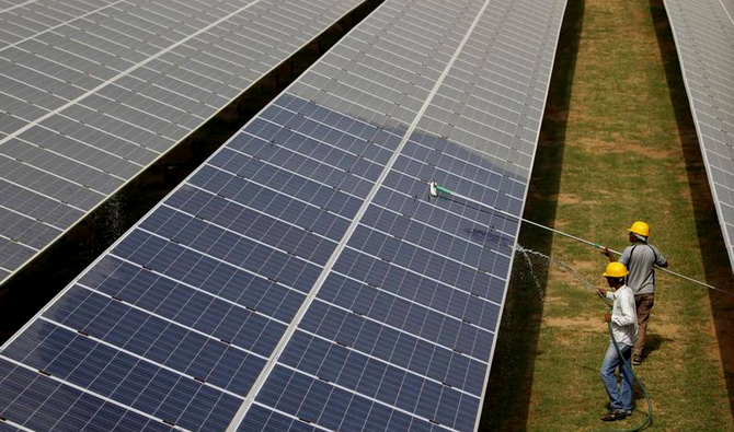 Indian billionaires face off in race to solar domination