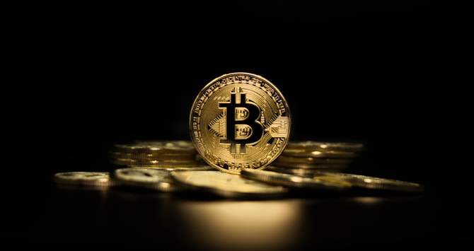 Fitch warns against using bitcoin in insurance sector