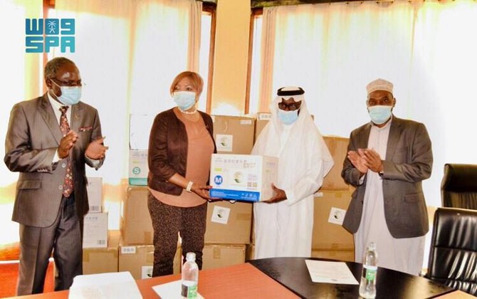 The aid was delivered by the Saudi non-resident deputy ambassador to Malawi, Nasser Al-Faridi, to Malawian Deputy Minister of Health Chrissie Kalamula Kanyasho, in the capital Lilongwe. (SPA)