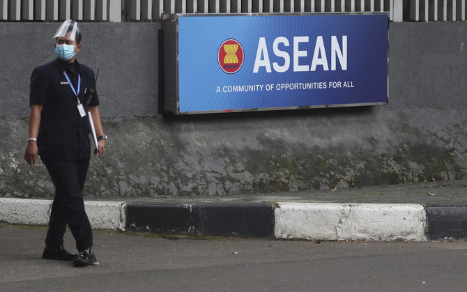 Indonesia’s Widodo calls for ASEAN travel corridor to bolster recovery