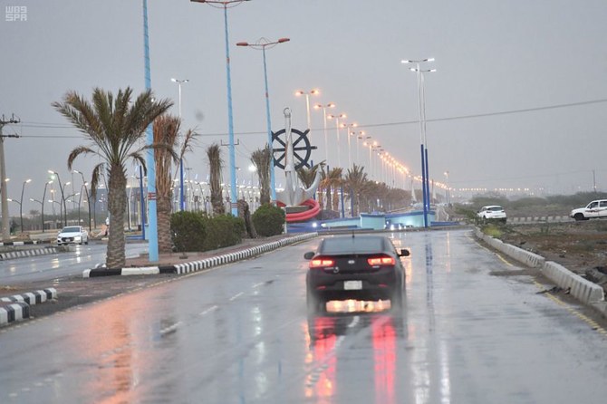 Civil defense issues weather warnings across Saudi Arabia until Friday