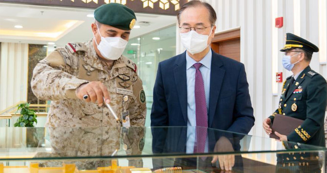 South Korean envoy visits coalition headquarters in Riyadh. (Supplied)