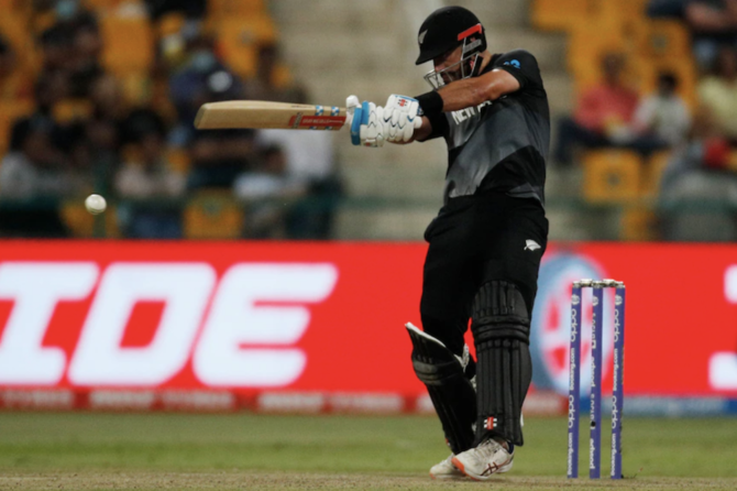 Daryl Mitchell's display of late power hitting helped New Zealand into the T20 World Cup final. (Reuters)