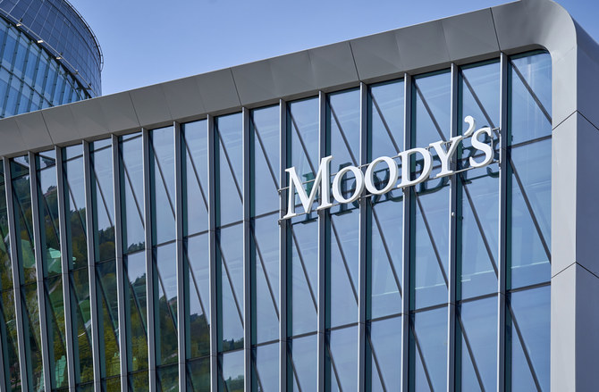 Moody's changes global energy outlook from stable to positive