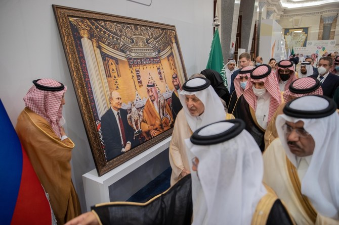 King Salman: Strategic meetings between Islamic world, Russia important for global security, stability