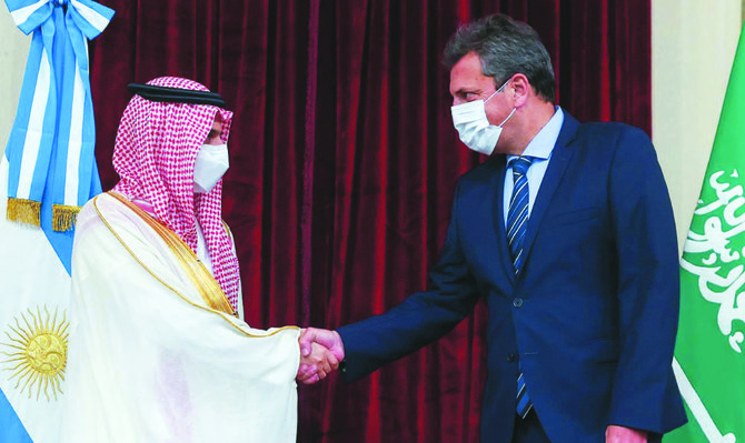 Saudi Foreign Minister Prince Faisal bin Farhan meets with Argentine Parliament Speaker Sergio Tomas Massa in Buenos Aires. (SPA)