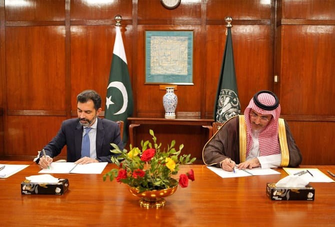 Saudi Fund for Development signs two agreements with Pakistan worth $4.2 billion