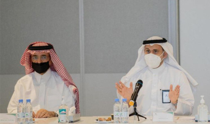 Saudi health minister reviews new omicron COVID-19 variant. (SPA)