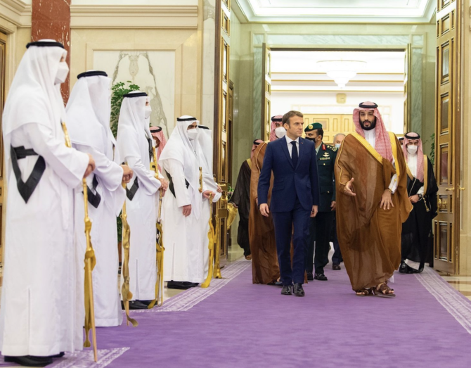 French President Macron meets Saudi crown prince in final Gulf stop