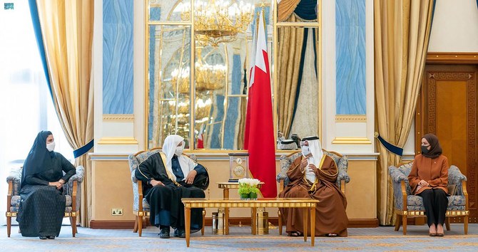 Saudi Shoura Council speaker meets senior Bahraini officials to strengthen joint parliamentary work
