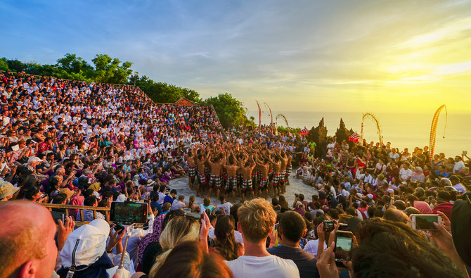 Dance, music return to Bali but not foreign tourists