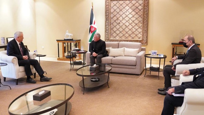 Jordan’s king publicly hosts Israeli official for 1st time in 4 years