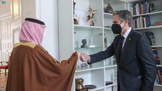 Saudi Arabia’s Foreign Minister Prince Faisal bin Farhan met with his US counterpart Antony Blinken on Saturday to discuss ways to enhance joint efforts to stop the Houthi militia’s violations against Yemen and its people. (SPA)