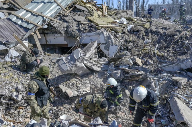 Aid agencies struggle to reach Ukraine’s ‘beseiged’ cities
