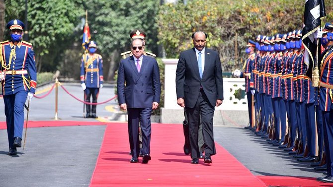 Egyptian, Sudanese leaders hold talks in Cairo