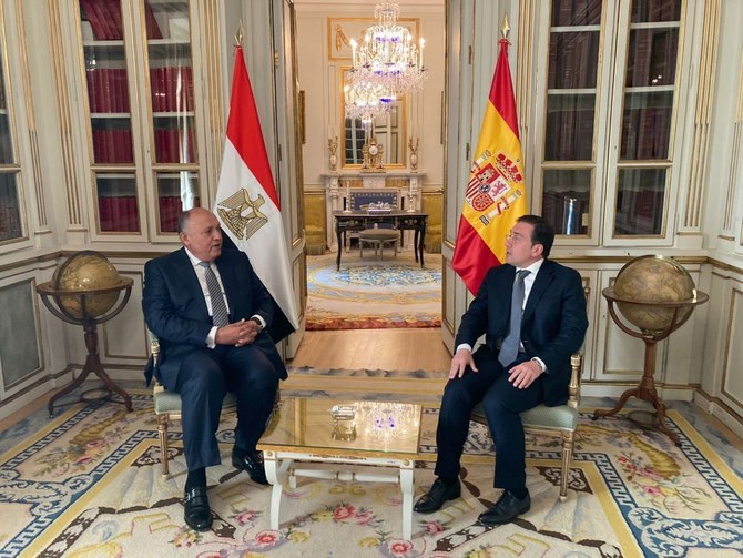Egyptian, Spanish FMs hold talks