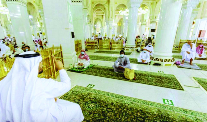 Sign language to benefit 20 million deaf visitors of the Two Holy Mosques