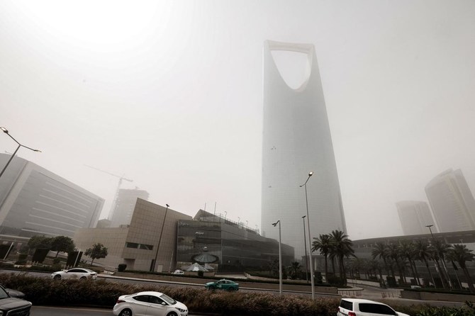 Sandstorm blankets Saudi Arabia’s Riyadh in grey haze