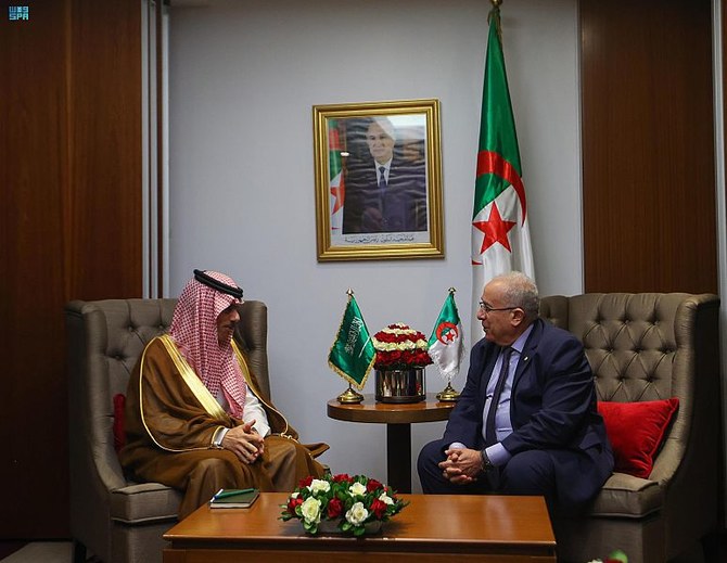 Saudi Foreign Minister Prince Faisal bin Farhan meets his Algerian counterpart Ramtane Lamamra. (SPA)