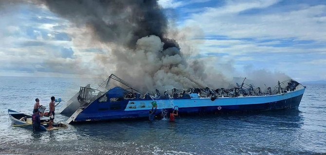7 die in Philippine ferry fire; over 120 rescued from water