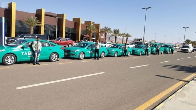 Saudi Arabia approves uniform for taxi, transport app drivers