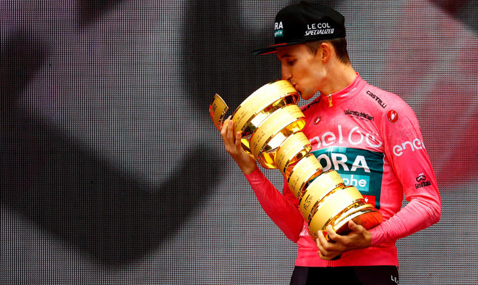 Hindley becomes 1st Australian to win the Giro d’Italia