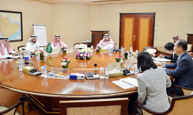 DiplomaticQuarter: Seoul’s envoy discusses Saudi-Korean ties with Shoura Council committee