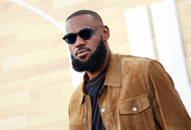 LeBron James becomes first active NBA player worth $1 billion: Forbes