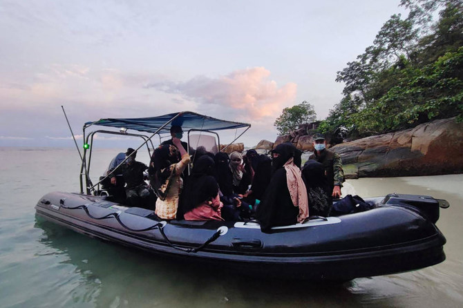 60 Rohingya found abandoned on Thai island