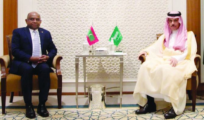 Prince Faisal bin Farhan meets with Abdulla Shahid in Riyadh. (Supplied)