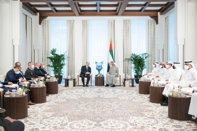 Israeli PM visits UAE, meets President