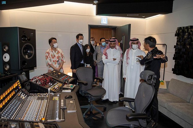 Saudi Minister of Culture Prince Badr bin Abdullah bin Farhan meets the founder of SM Entertainment Lee Soo-man. (SPA)
