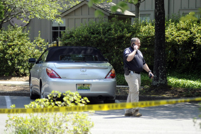 Gunman kills 3 seniors over potluck dinner at Alabama church