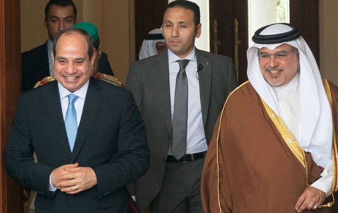 Egyptian president meets Bahraini king on 2nd stage of Gulf tour