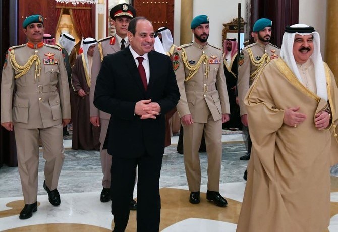 Egyptian president meets Bahraini king on 2nd stage of Gulf tour