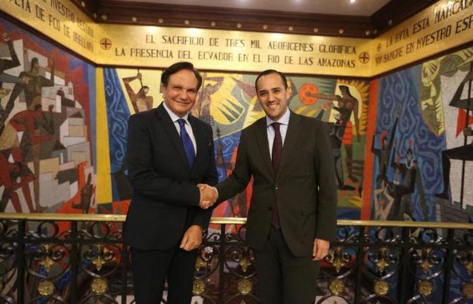 Ecuadorian foreign minister receives Egyptian ambassador in Quito