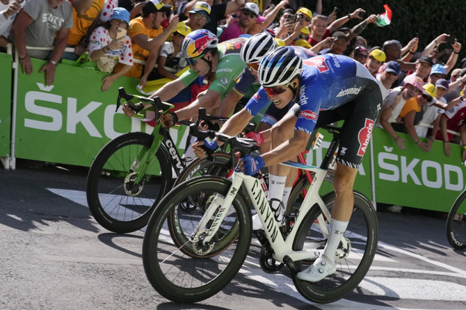 Philipsen wins stage, Vingegaard loses key allies as Tour de France hits boiling point