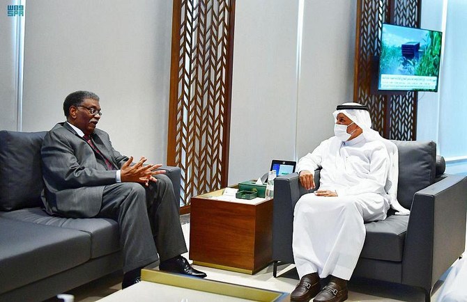 KSrelief chief meets with Sudan’s ambassador to Saudi Arabia