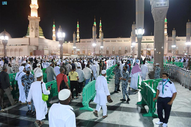 194,000 pilgrims have arrived in Madinah after completing their Hajj rituals in Makkah. (SPA)