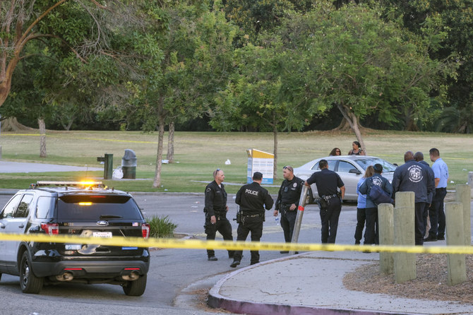 Police: 2 killed, 5 injured in shooting at Los Angeles park