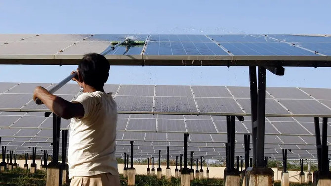 Solar power opens the door to banking for rural Indians