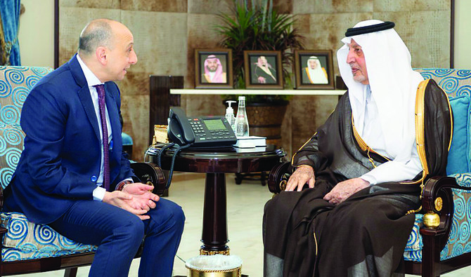 Makkah governor Prince Khaled Al-Faisal receives US Consul General Faris Asad in Jeddah. (Supplied)