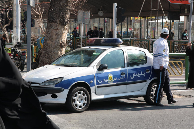 Iran: Police arrest Afghan suspected of stabbing 10 to death