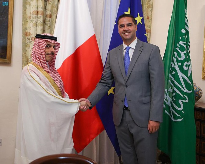 Saudi FM holds talks with Maltese counterpart on bilateral relations