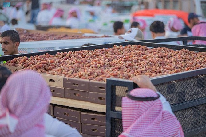 More than 70 countries import dates from Saudi Arabia’s Buraidah festival