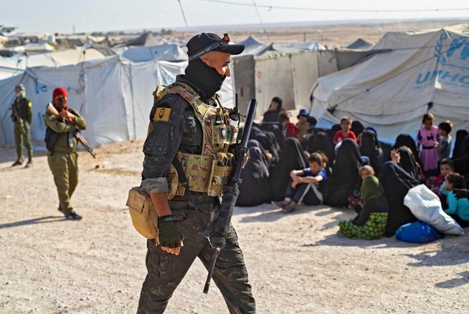 Kurdish forces arrest Daesh militants in Syrian camp