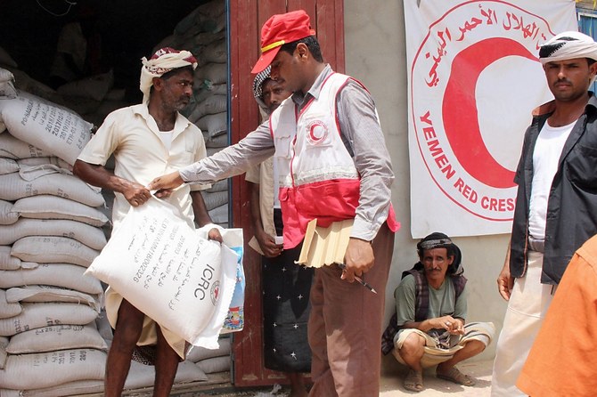 Yemen defense chief praises Red Cross efforts in strife-hit country