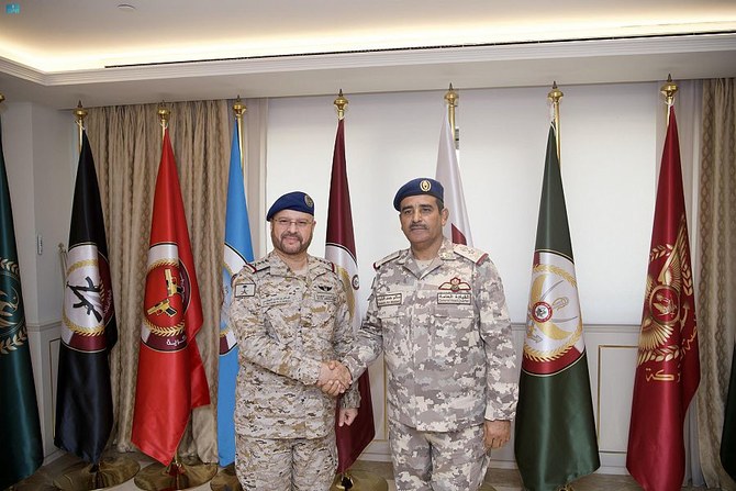 Saudi chief of general staff visits Qatar, meets counterpart