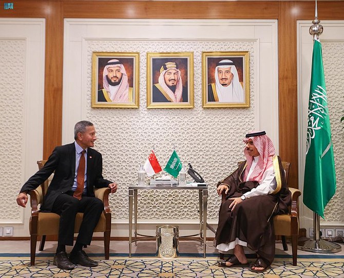 Saudi foreign minister holds talks with Singaporean, Equatorial Guinea counterparts
